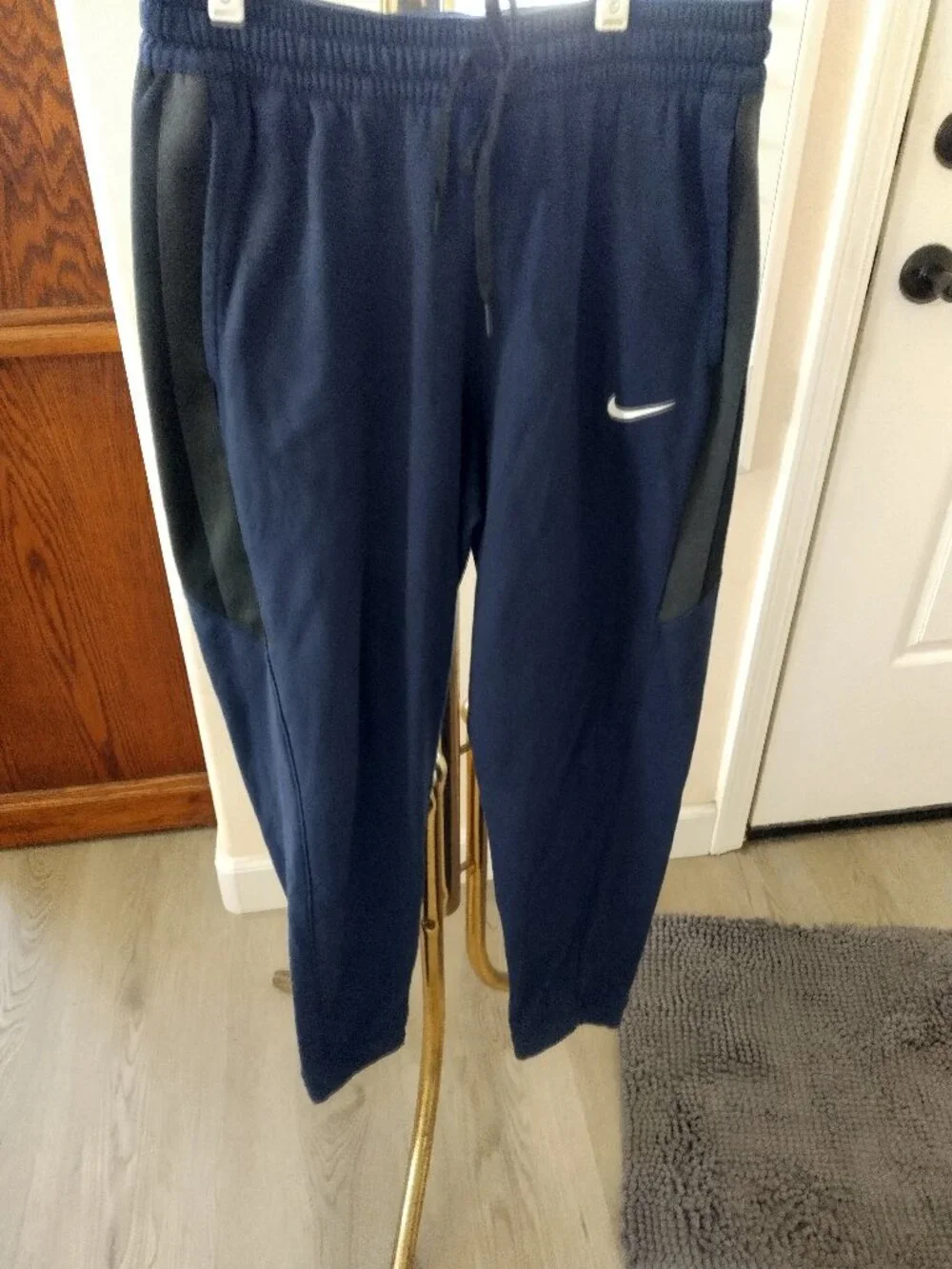 Men's Niki Terma-Fit Athletic Pants Large Navy Blue